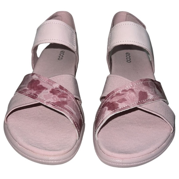 ECCO • Violet Ice Damara Strap Sport Sandal - Picture 2 of 8